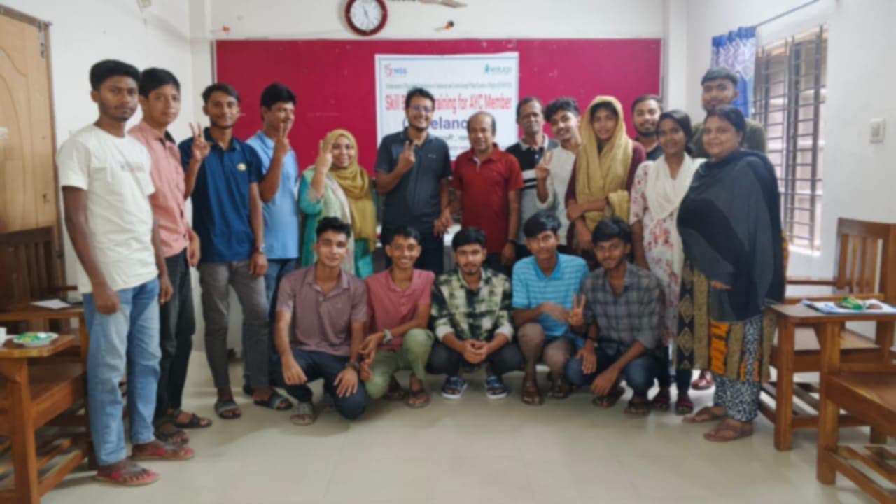 আমতলীতে মৌলিক ফ্রিল্যান্সিং কোর্স সম্পন্ন