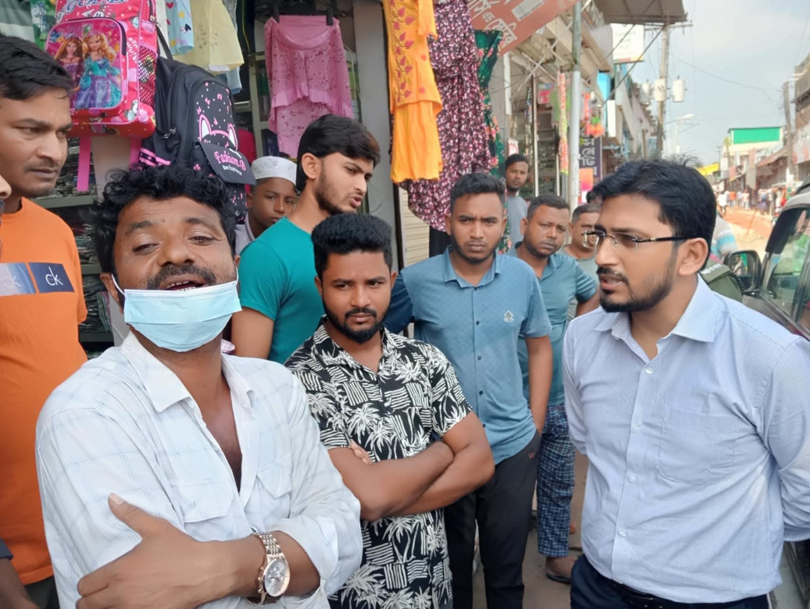 অবৈধভাবে কাজ চললে আইনগত ব্যবস্থা নেওয়ার হুঁশিয়ারি ইউএনও’র