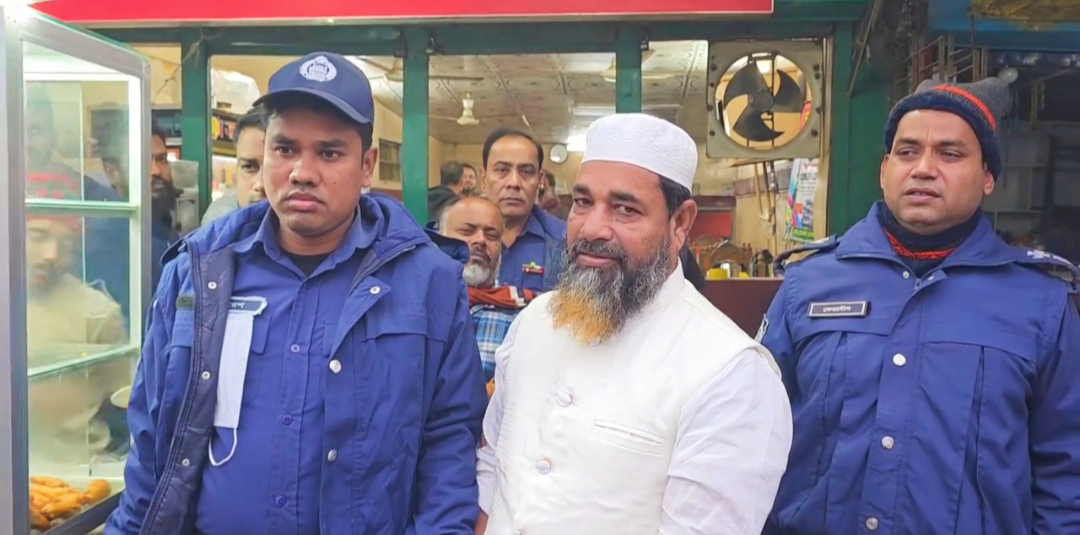 ফতুল্লায় শ্রমিক লীগ নেতা জাহাঙ্গীর মেম্বার গ্রেফতার