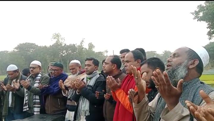 নেত্রকোনায় মরহুম বেগম খালেদা জিয়ার আত্মার মাগফিরাত কামনায় দোয়া