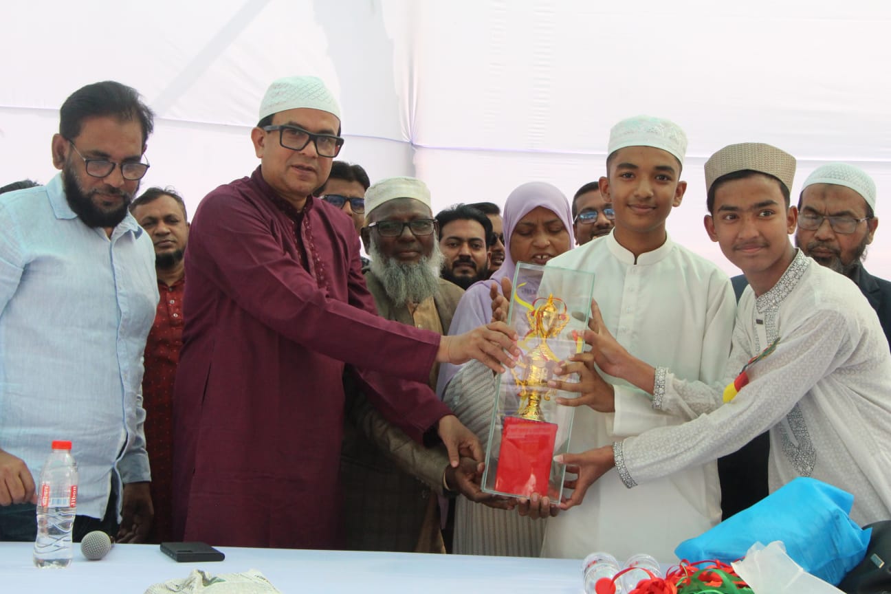 খেলাধুলা মানুষের মন ও শরীর সতেজ রাখে: রিয়াদ মোহাম্মদ চৌধুরী