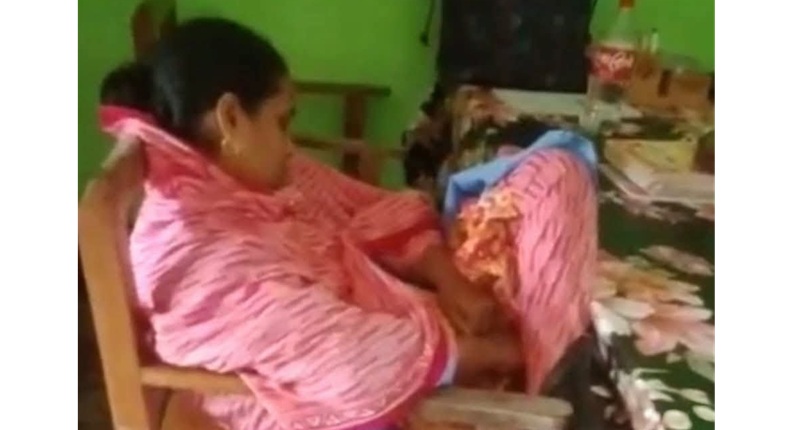 সোনারগাঁয়ে প্রাথমিক বিদ্যালয়ের সহকারী শিক্ষিকার বিরুদ্ধে অনিয়মের অভিযোগ